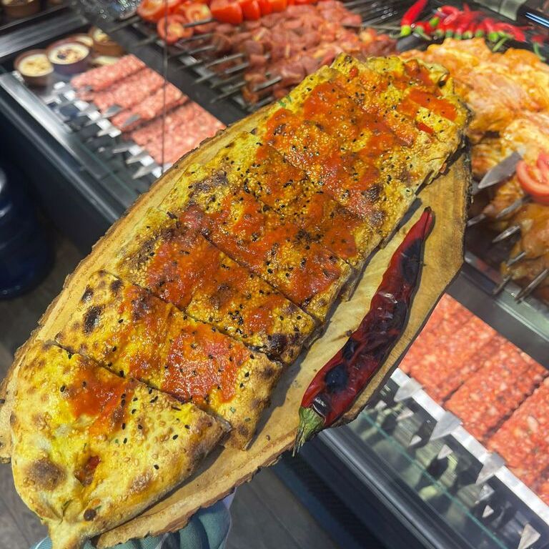 Kebaplı Pide